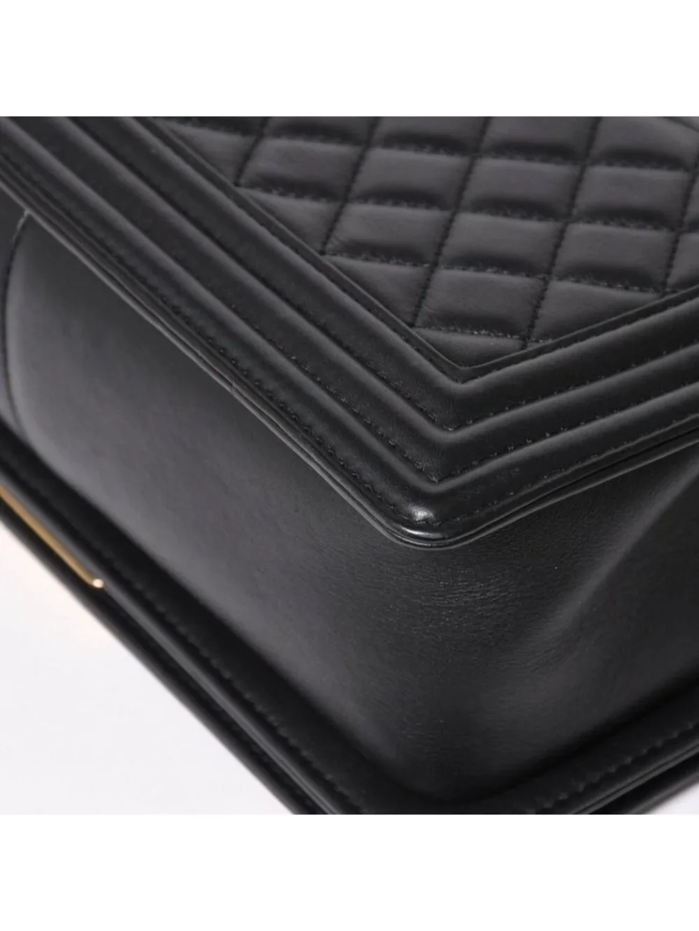 Chanel Boy 25 Chain Shoulder Bag Base CC Logo Lambskin Black